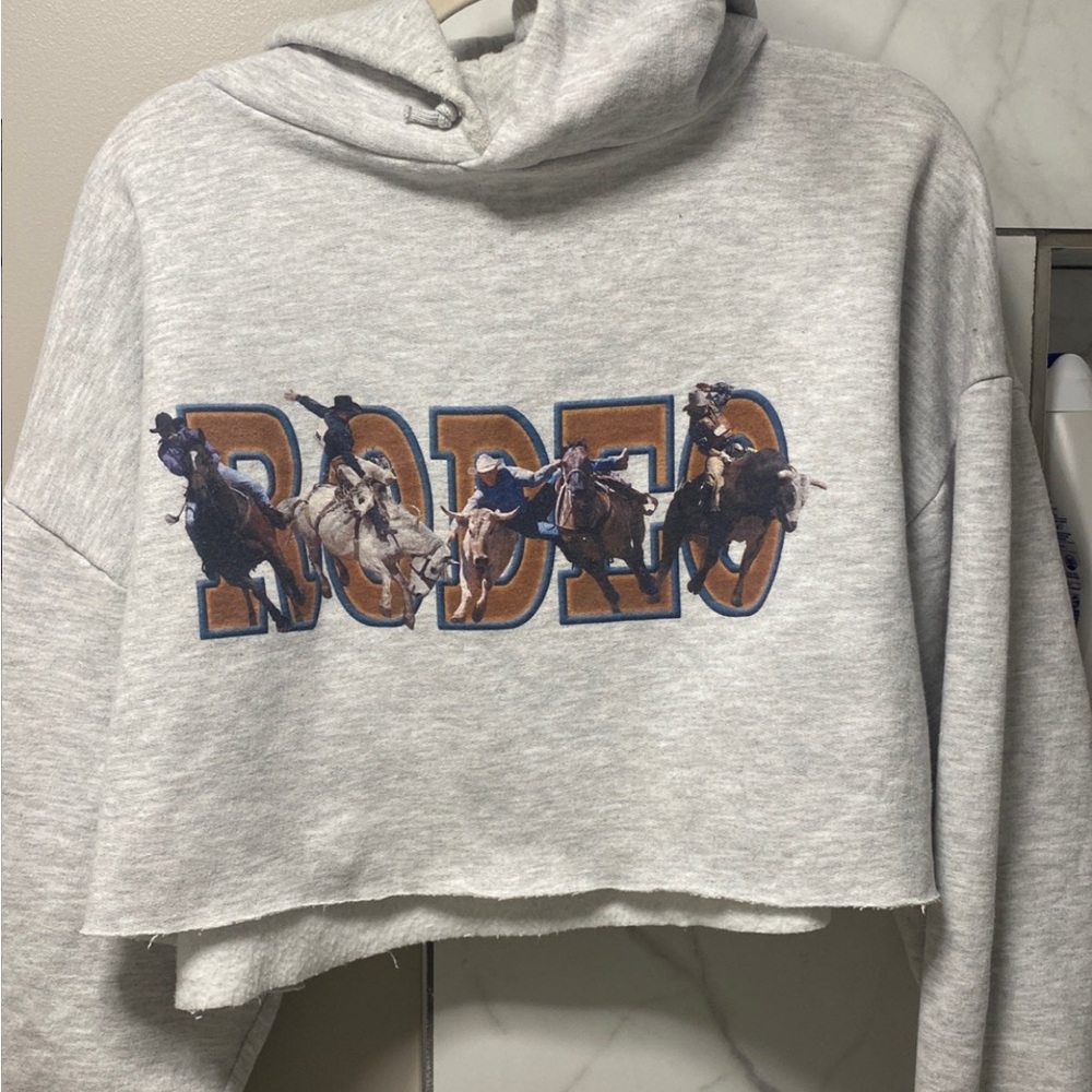 Rodeo Graphic Cropped Hoodie Size 2xl
